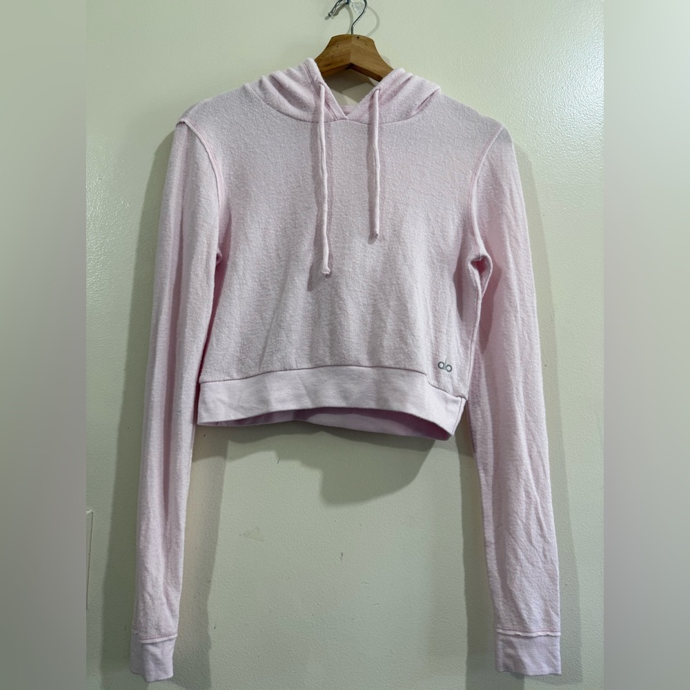 ALO Yoga Pastel Pink Cropped Pullover Hoodie